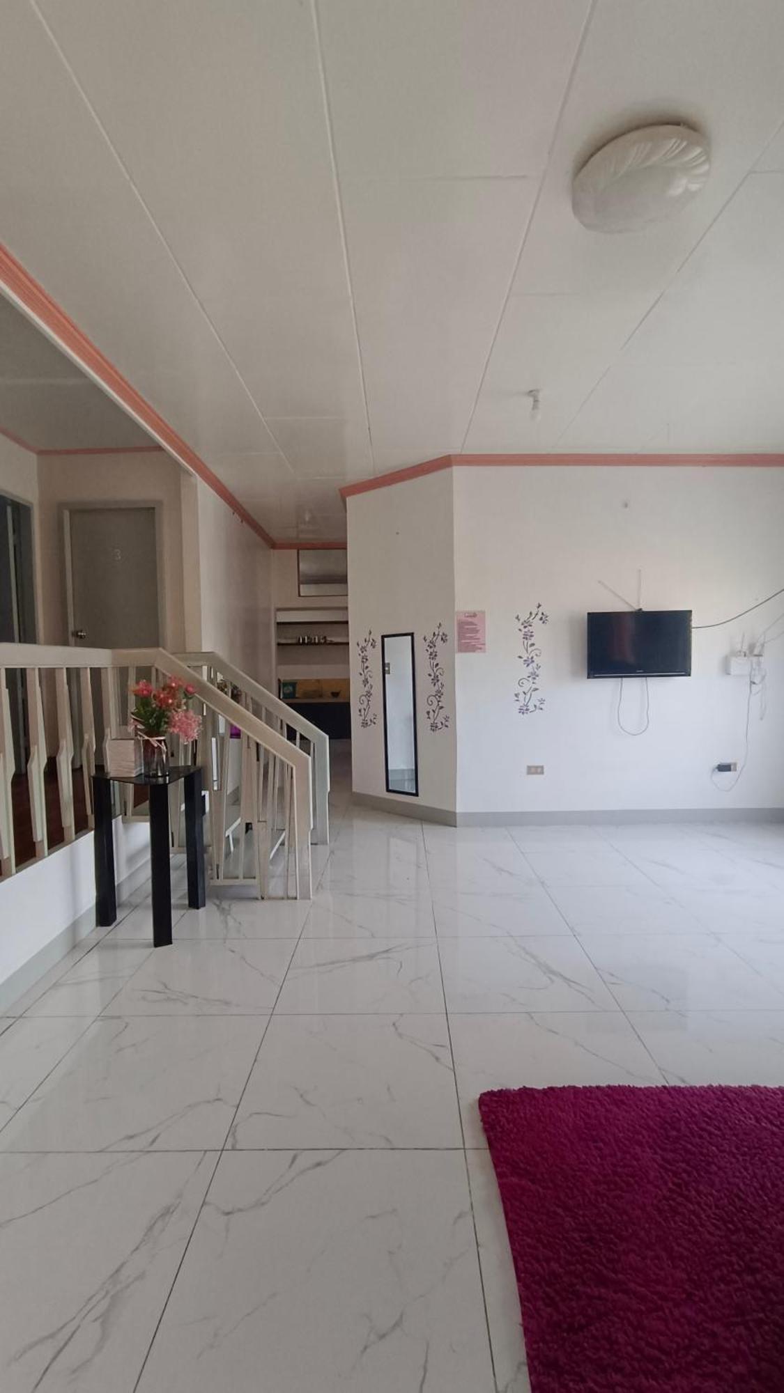Bella'S Bed & Breakfast Dauis Bagian luar foto