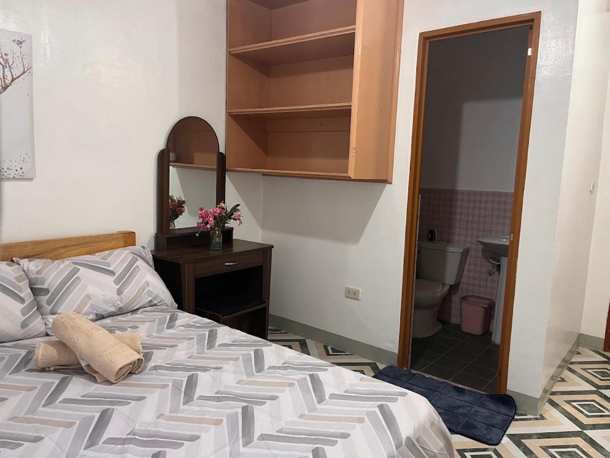Bella'S Bed & Breakfast Dauis Bagian luar foto