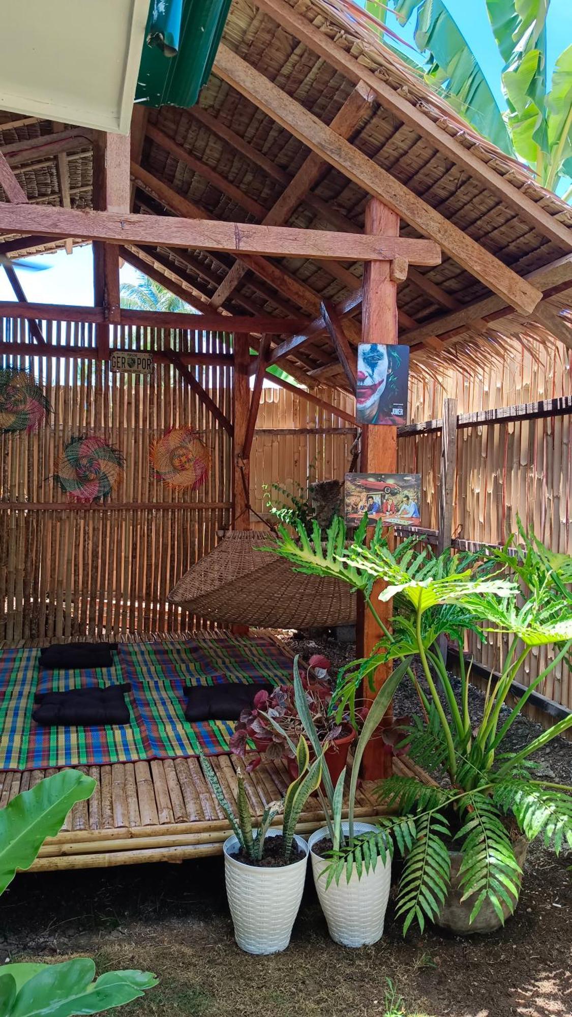 Bella'S Bed & Breakfast Dauis Bagian luar foto
